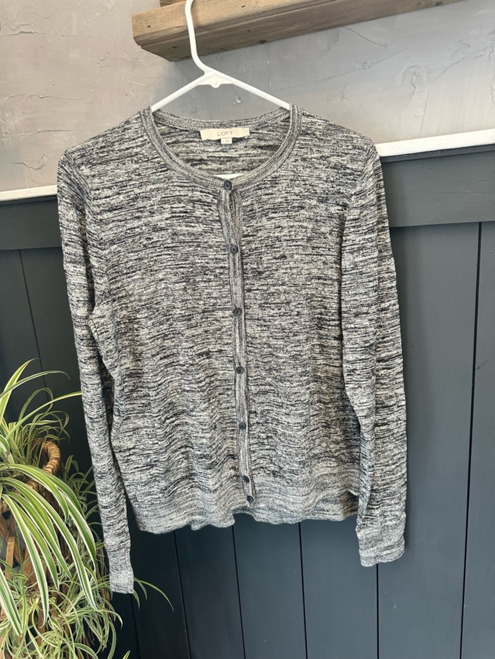 LOFT Gray Marled Cardigan Sweater Size Large‎ Button Front Cozy Knit